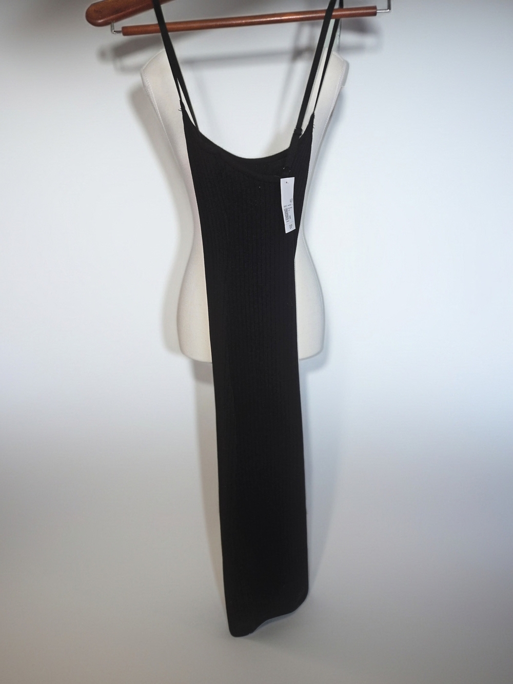 NWT Forever 21 Black Ribbed Bodycon Spagetti Strap Midi Slip Dress Womens Size M